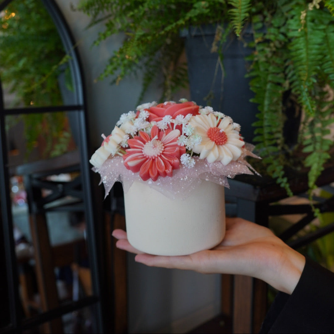 Daisy Candle Bouquet