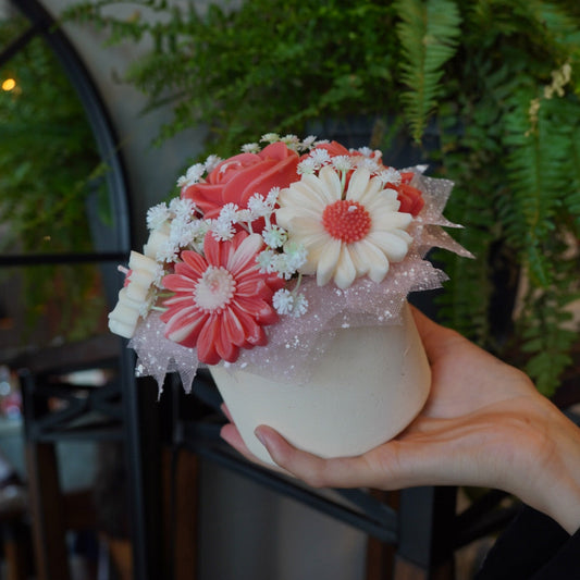 Daisy Candle Bouquet