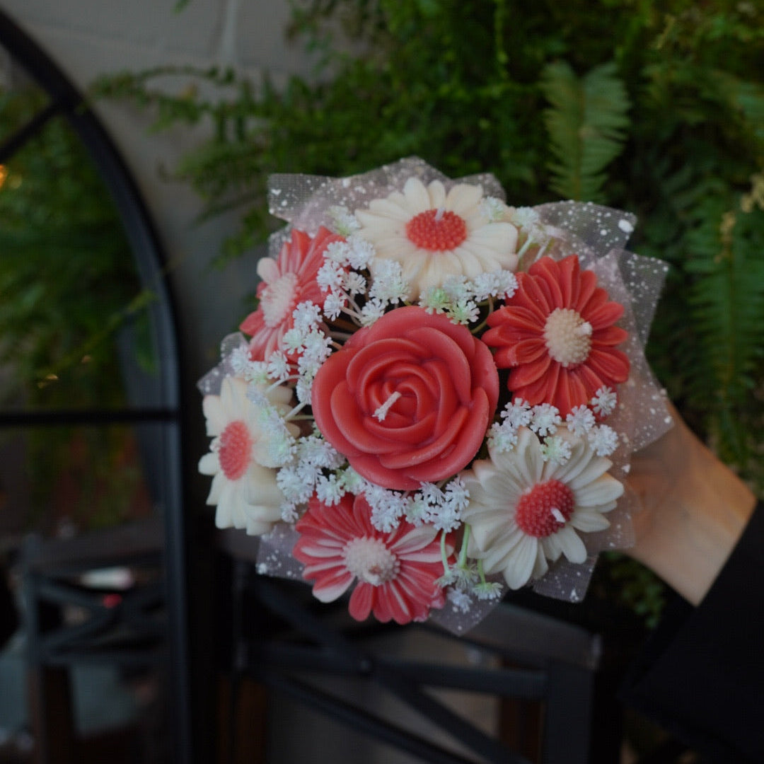 Daisy Candle Bouquet