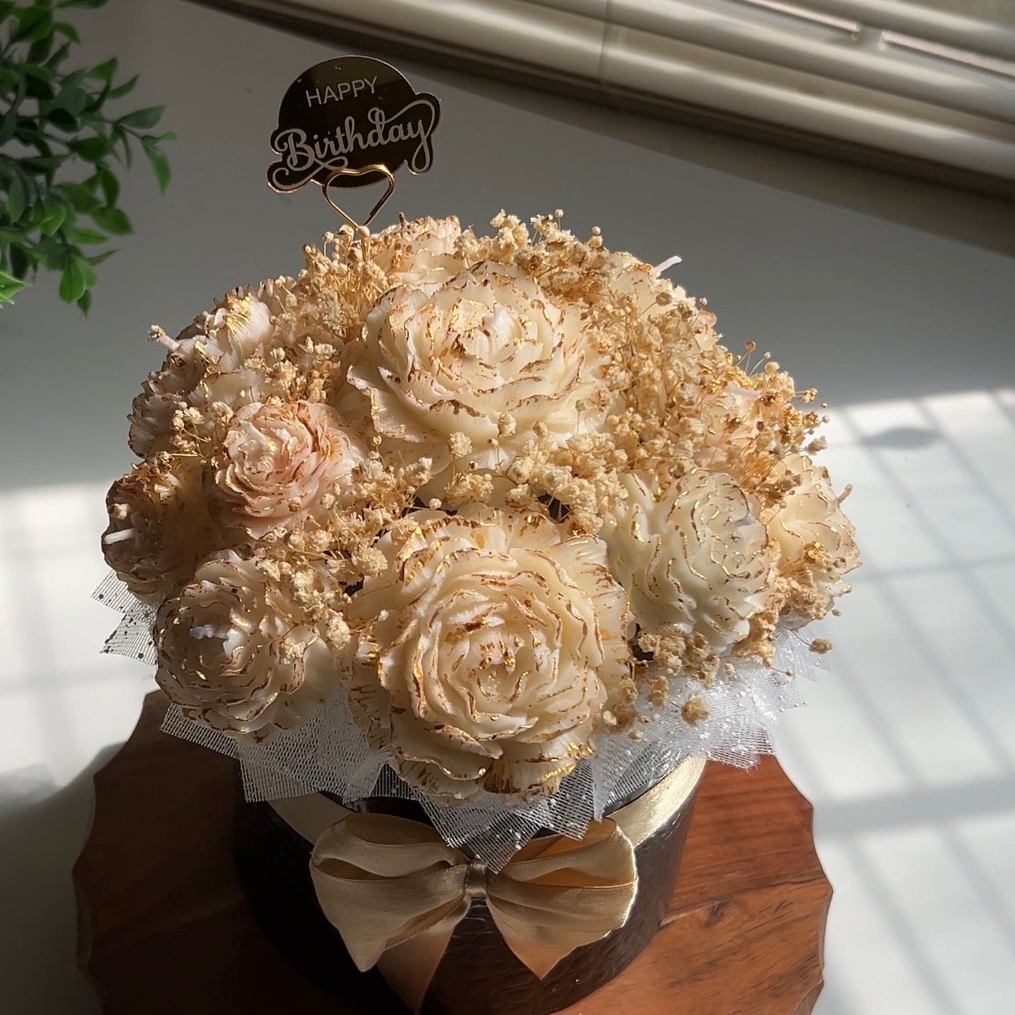 Gold Petal Candle Bouquet