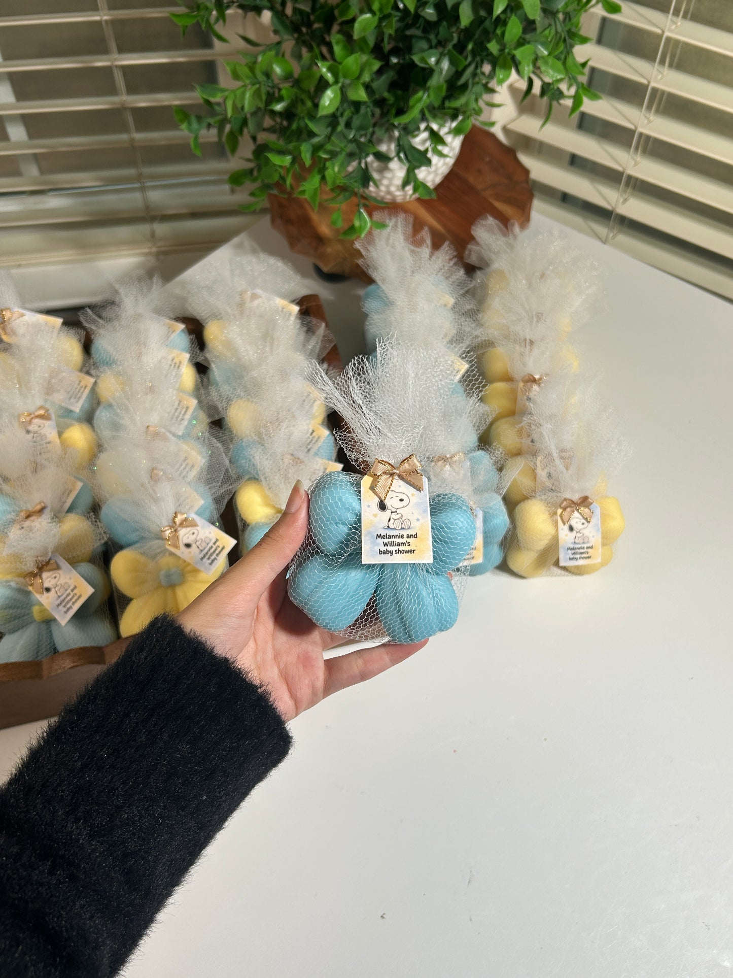 Bow Candle Favors