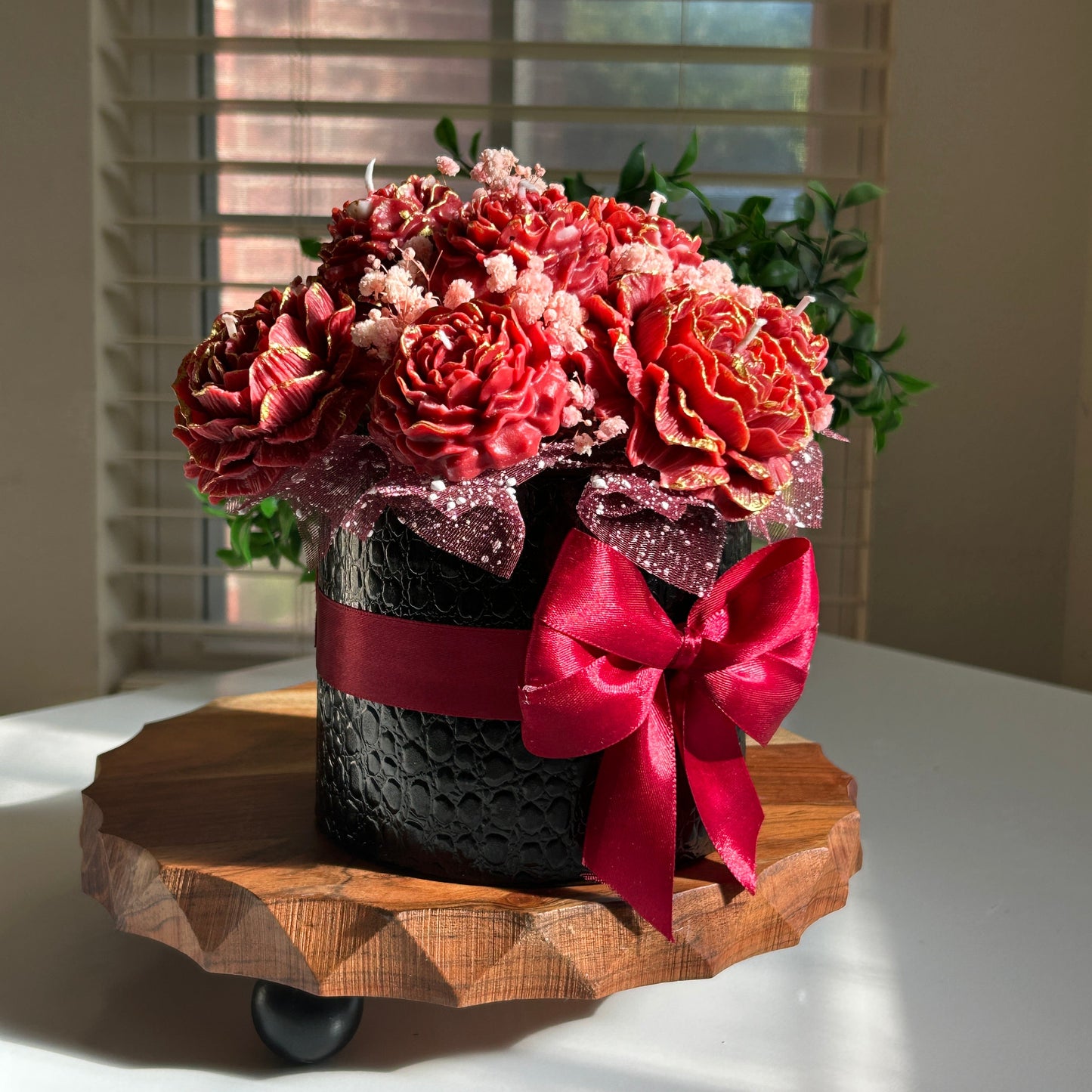 Gold Petal Candle Bouquet